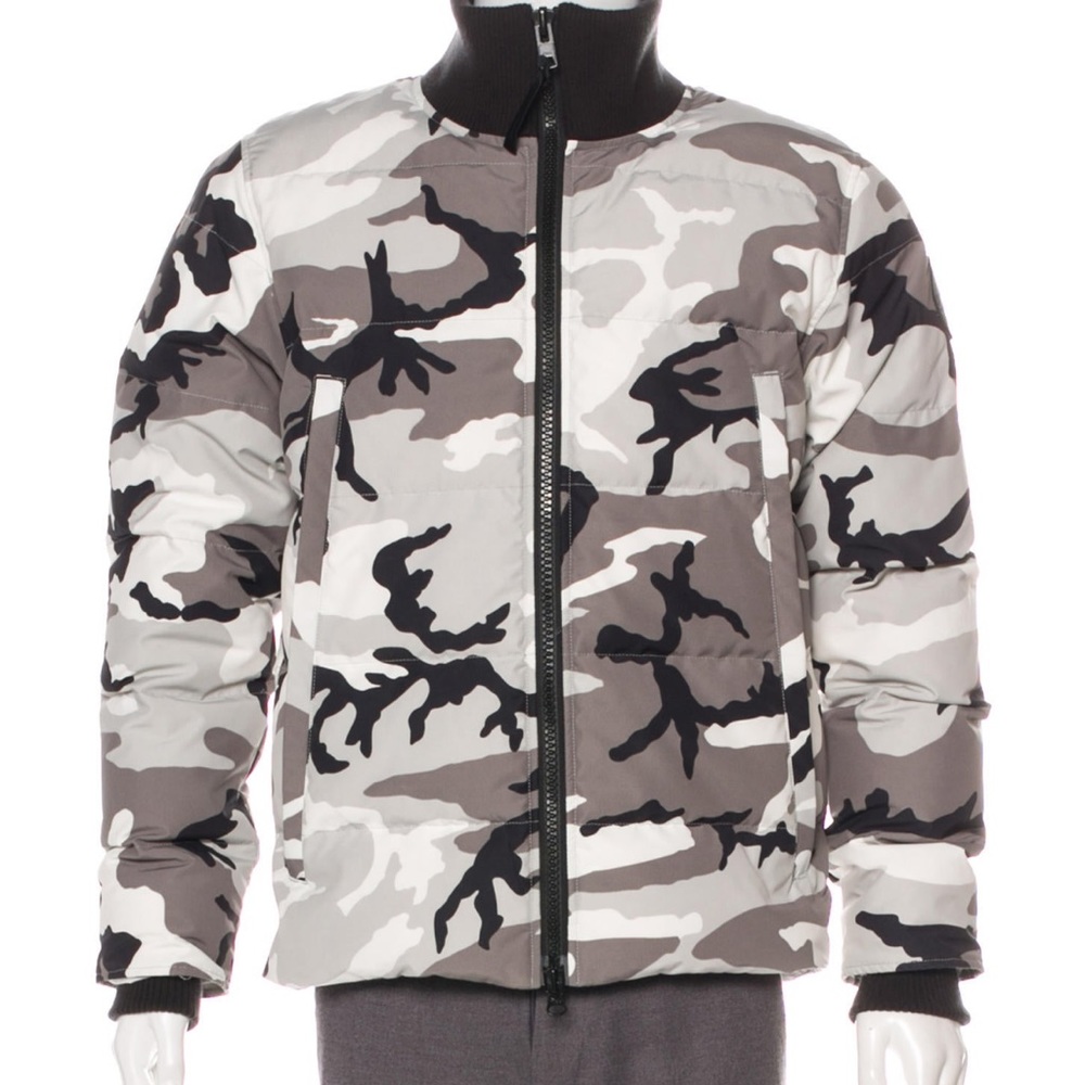 Canada Goose Gray Camo Woolford Down Bomber Jacket Men's Extra Small Black Label